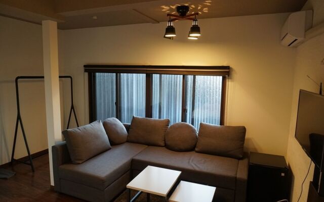 Tsumugi Hostel Enmachi