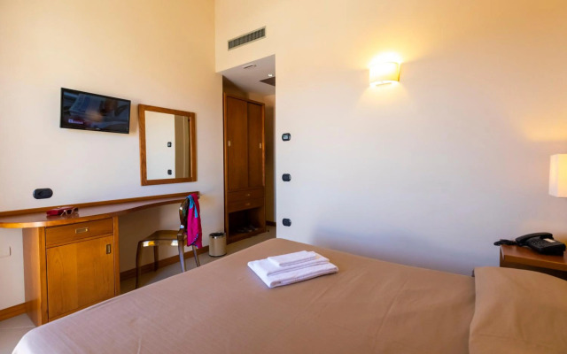 Hotel Tropis