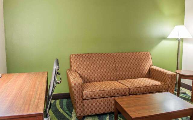 Quality Inn & Suites South Bend Airport