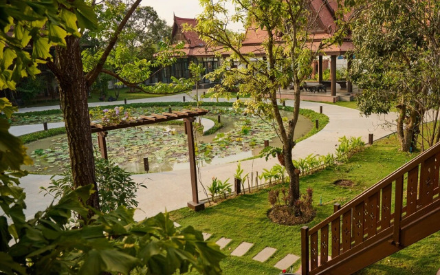 Phoum Chaufea Resort