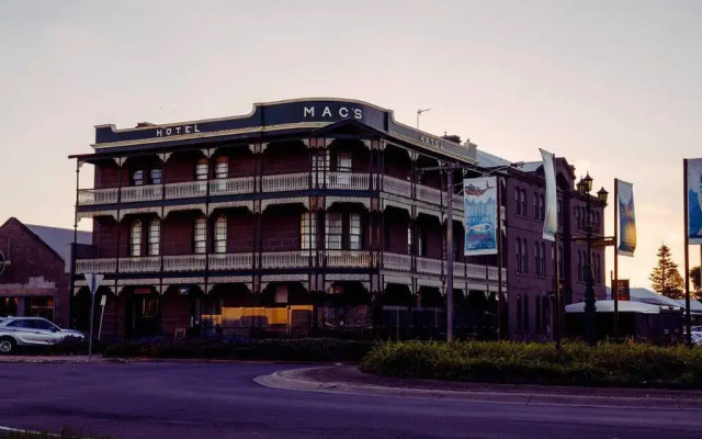 Quality Hotel Bentinck