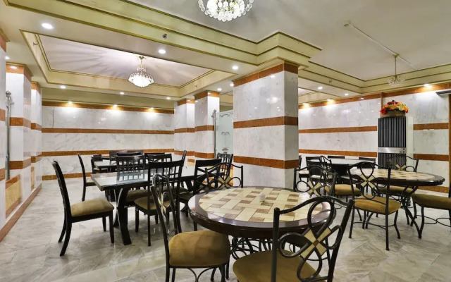 Oyo 395 Al Hafof Hotel