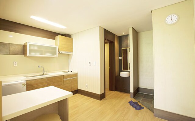 Chuncheon N.e. Park Pension