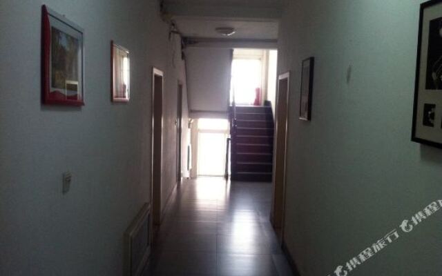 Jinan Xingqiba Hostel