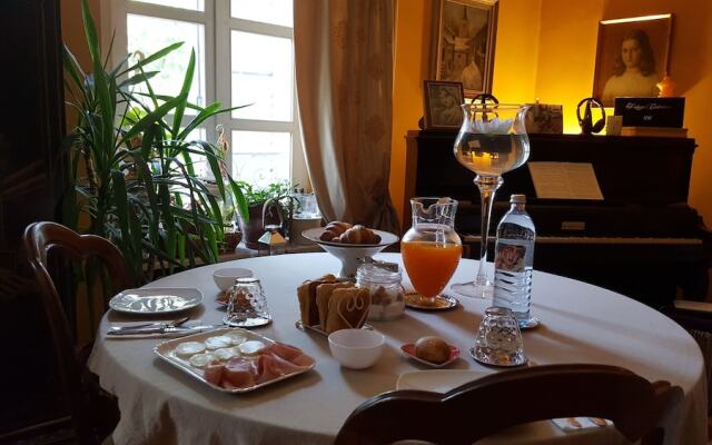 Palazzo Colombino B&B