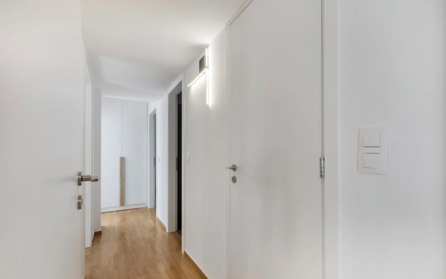 Cozyopolis - Timeless 3-BR in Athens