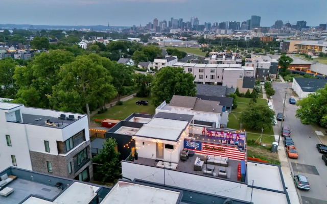 Ultimate Rooftop Double Games BBQ Skyline Views
