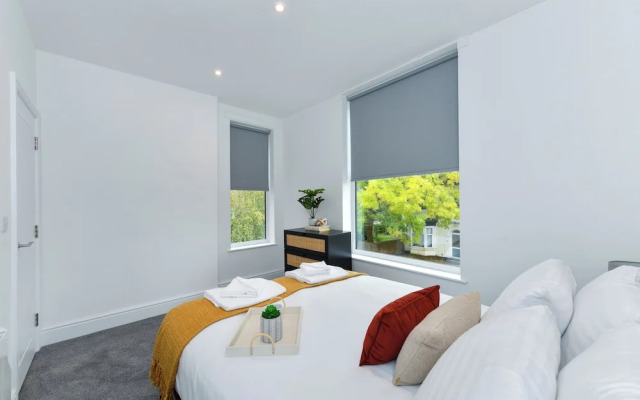 Dovecote Lane Suites