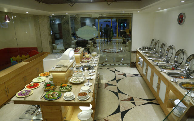 Benzz Park, Chennai