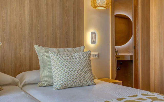 Ona Palmira Paguera Hotel