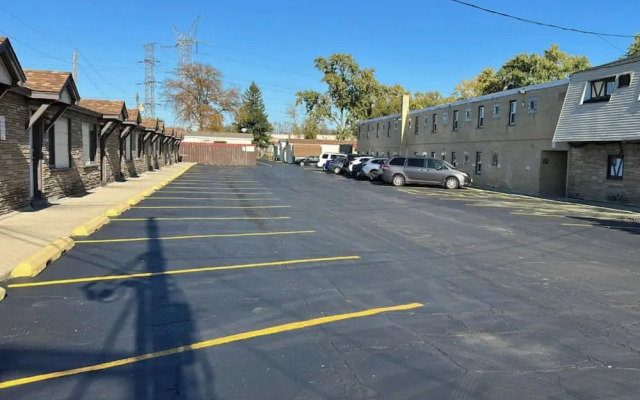 Des Plaines Motel By OYO O'Hare Airport Chicago