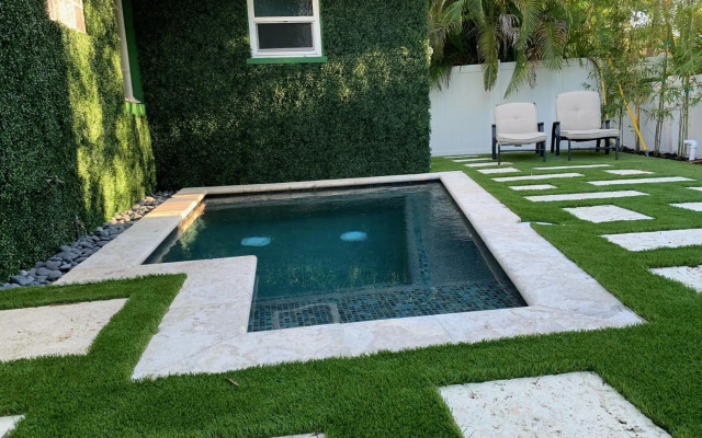 Barefoot Dreams - 201 - 76th E