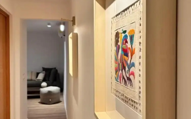 Bright & sweet unit in middle Polanco