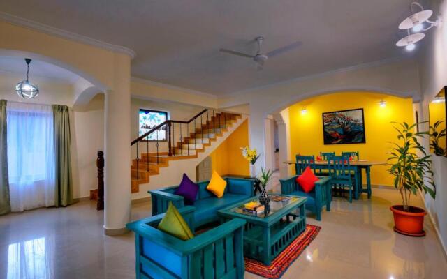 TreeHouse Blue Hotel & Villas