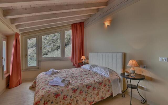 Attico Elais - Rebomaholidays