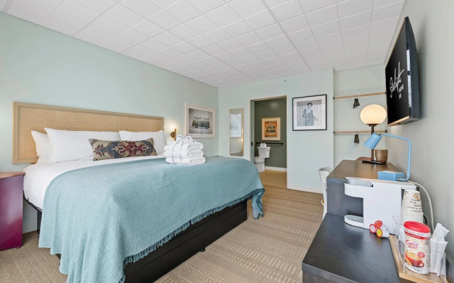 Starlight Motor Inn