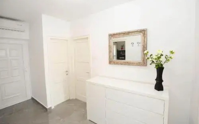 Town Center Apartments