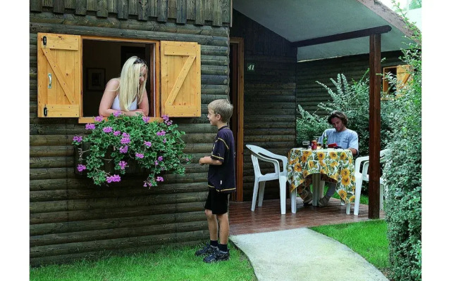 Bungalow Village Le Caravelle - by Mamberto S.r.l.