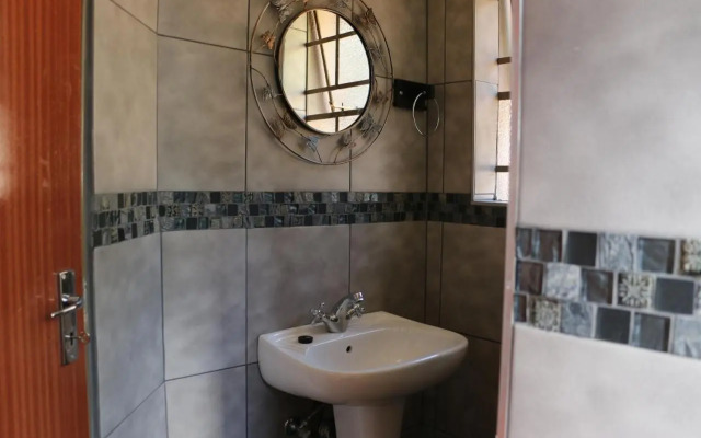 Timbali Lodge