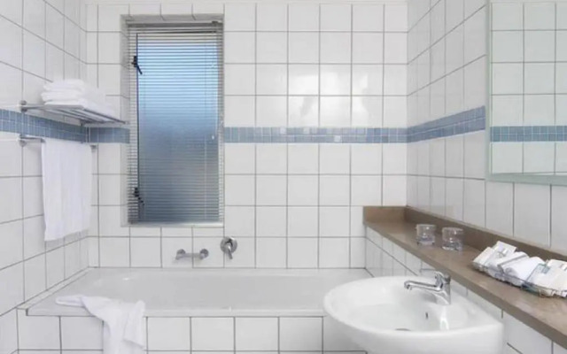 The Calders Hotel & Conference Centre