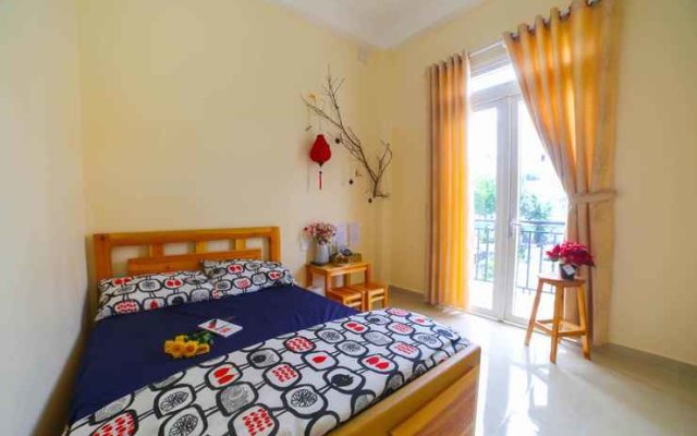 4 Quarters Homestay Dalat