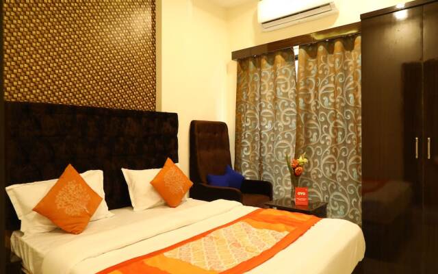 OYO 10781 Parashar Legacy