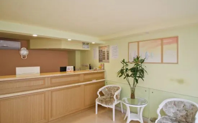 Lujiang Lejia Express Hotel