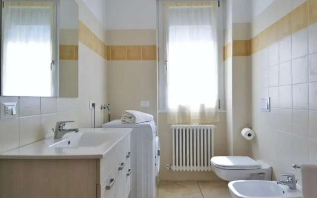 Cozy Apartment With Balcony or Terrace