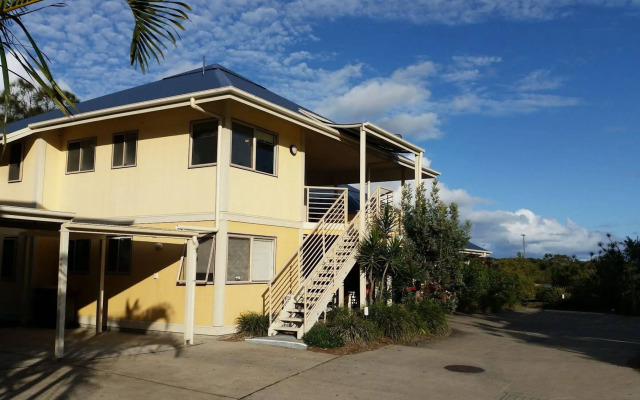 Hastings Cove Waterfront Holiday Apartments
