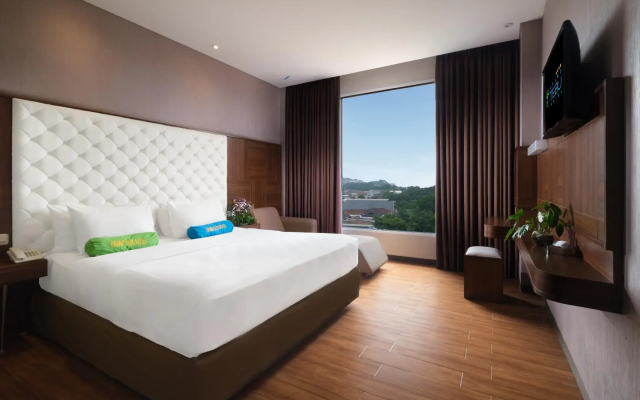 Grand Tebu Hotel
