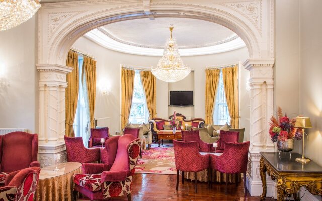 Cork’s Vienna Woods Hotel and Villas