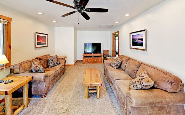 Quiet 2BR Home w/ Kid-Friendly Yard