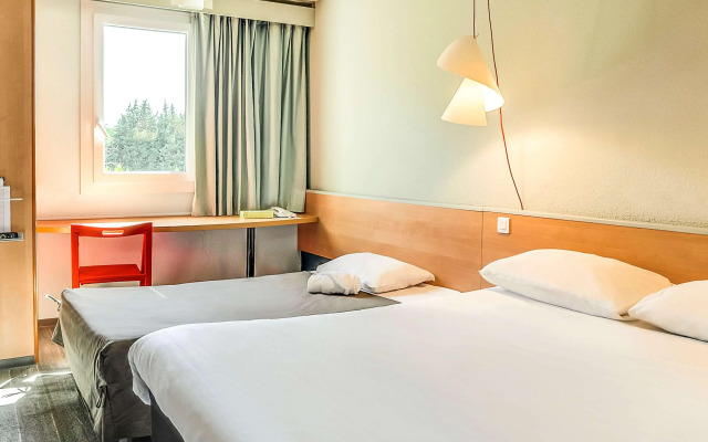 ibis Salon de Provence Sud