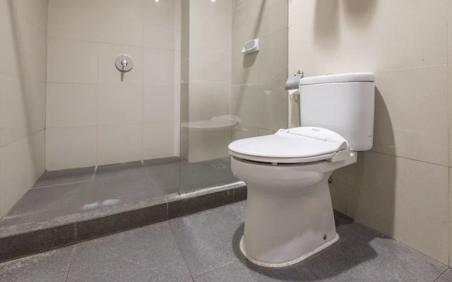 Capital O 1276 Hotel Aswin