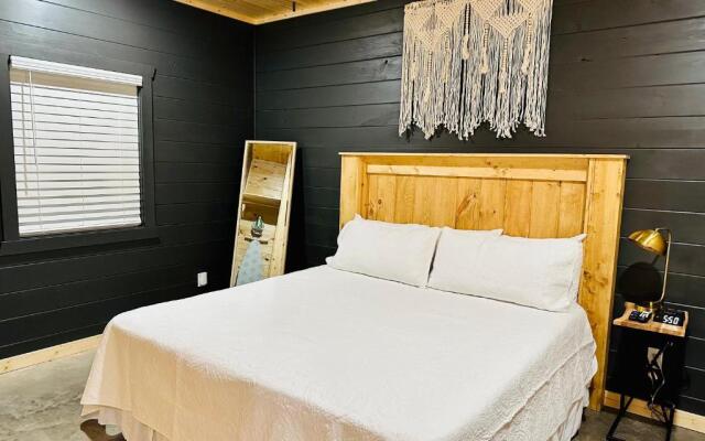 Knotty Squirrel Cabins