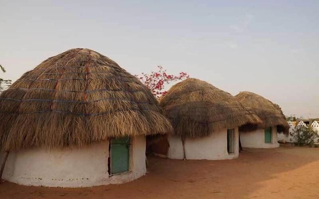 Gangaur Desert Resort By Park Tree