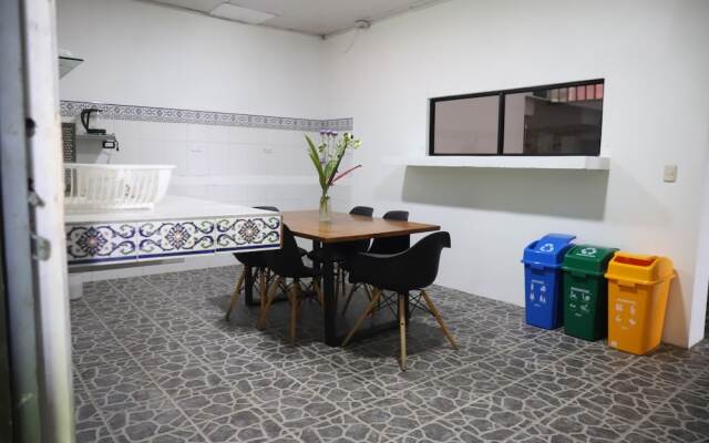 Asha Hostel