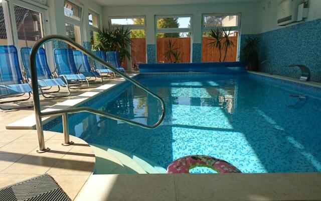Balaton Colors Beach Hotel