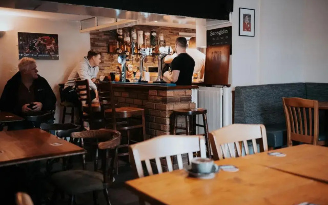 The Fox & Hounds