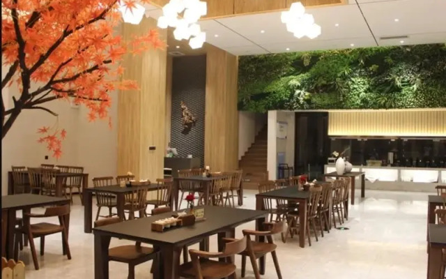 Duobei Cloud Hotel