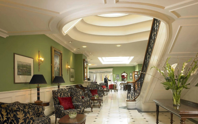 Dromhall Hotel