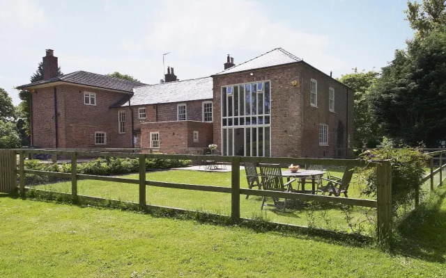 Curlew Barn
