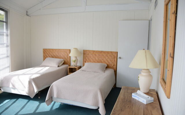 Topsider Resort