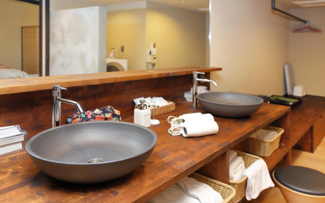 Satoi Omiya Gojo Seishi