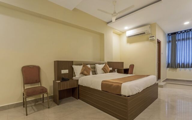 OYO 11676 Nakshatra Grand