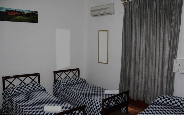 Casa De Huespedes Lemus