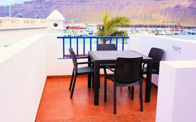 Evita Beach Apartamentos Y Suites