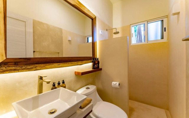 NEW! ARTec Studios WIFI 100 MB