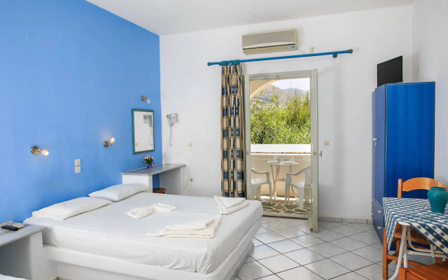 Ampeli Rooms