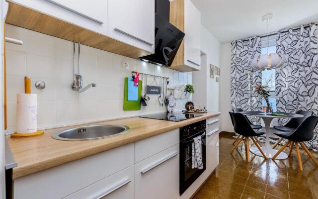Apartment Des4u